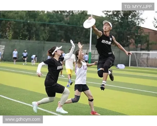 滑板精英赛特别报道:杭州飞盘队如何实现突破与辉煌的成长之路 滑板精英赛特别报道:杭州飞盘队如何实现突破与辉煌的成长之路