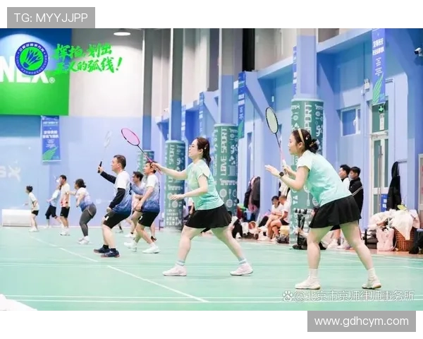羽毛球盛事揭秘：深入了解北京羽毛球队的比赛策略与经验分享