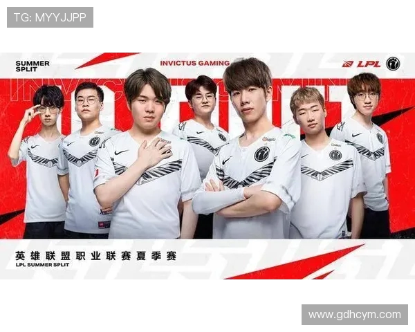 英雄联盟实力排行榜更新RNG战队荣登第四名引发热议