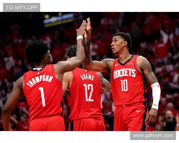 火箭与勇士精彩对决回顾NBA录像带你重温比赛瞬间