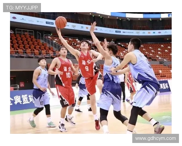 全运会篮球赛评析：武汉队技术表现的亮点与不足之处探讨